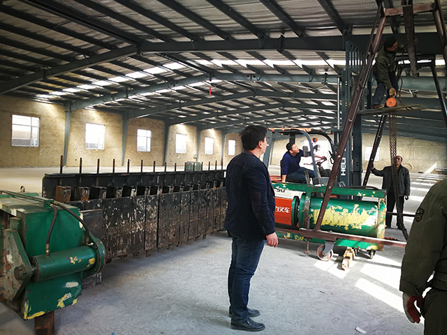 沈陽隆發型材拉彎廠